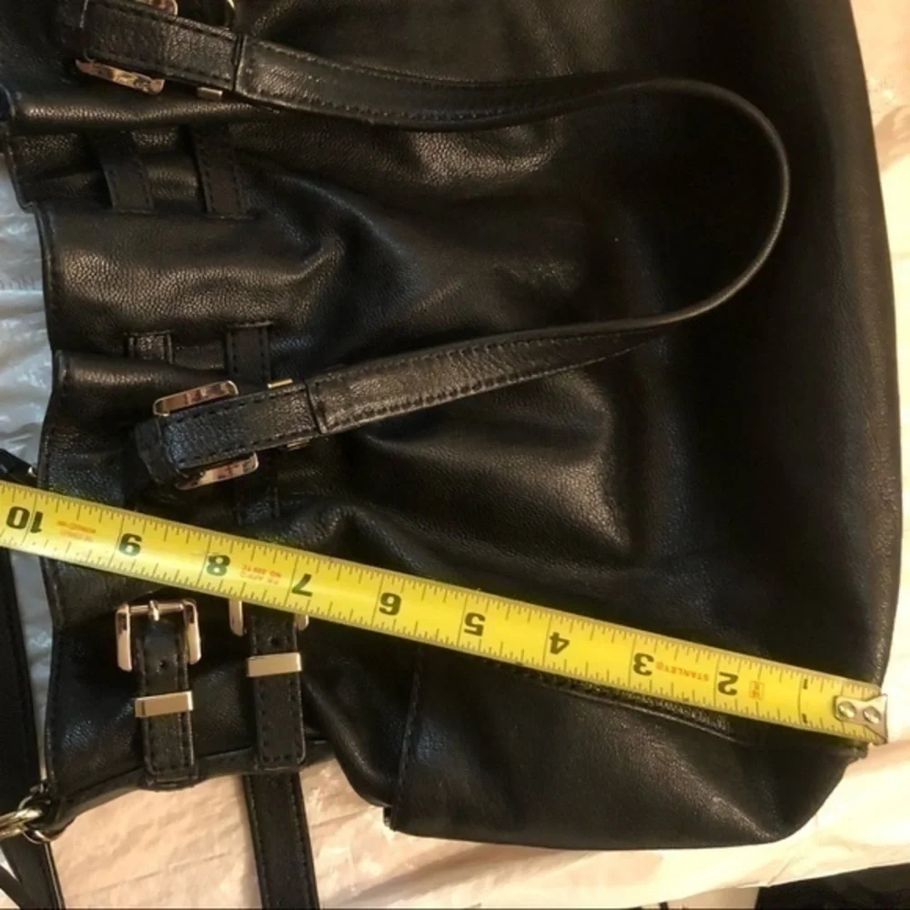Michael kors black leather gathered bag
